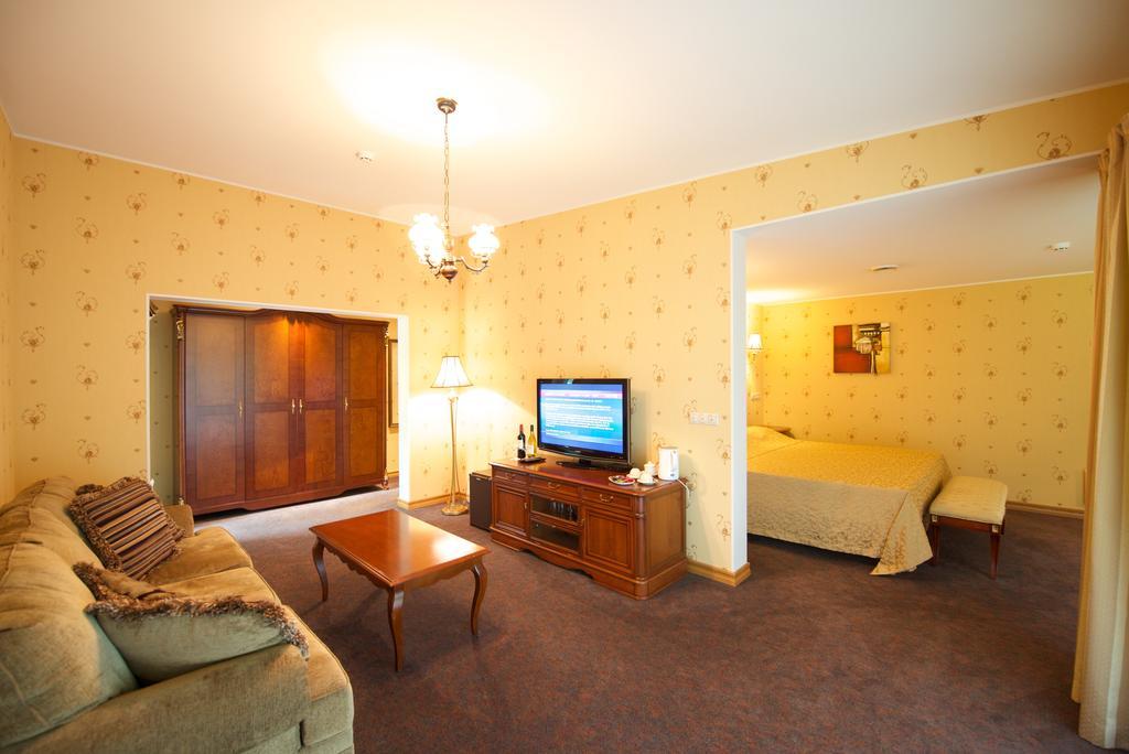 רקבר Villa Hotel Theresa חדר תמונה