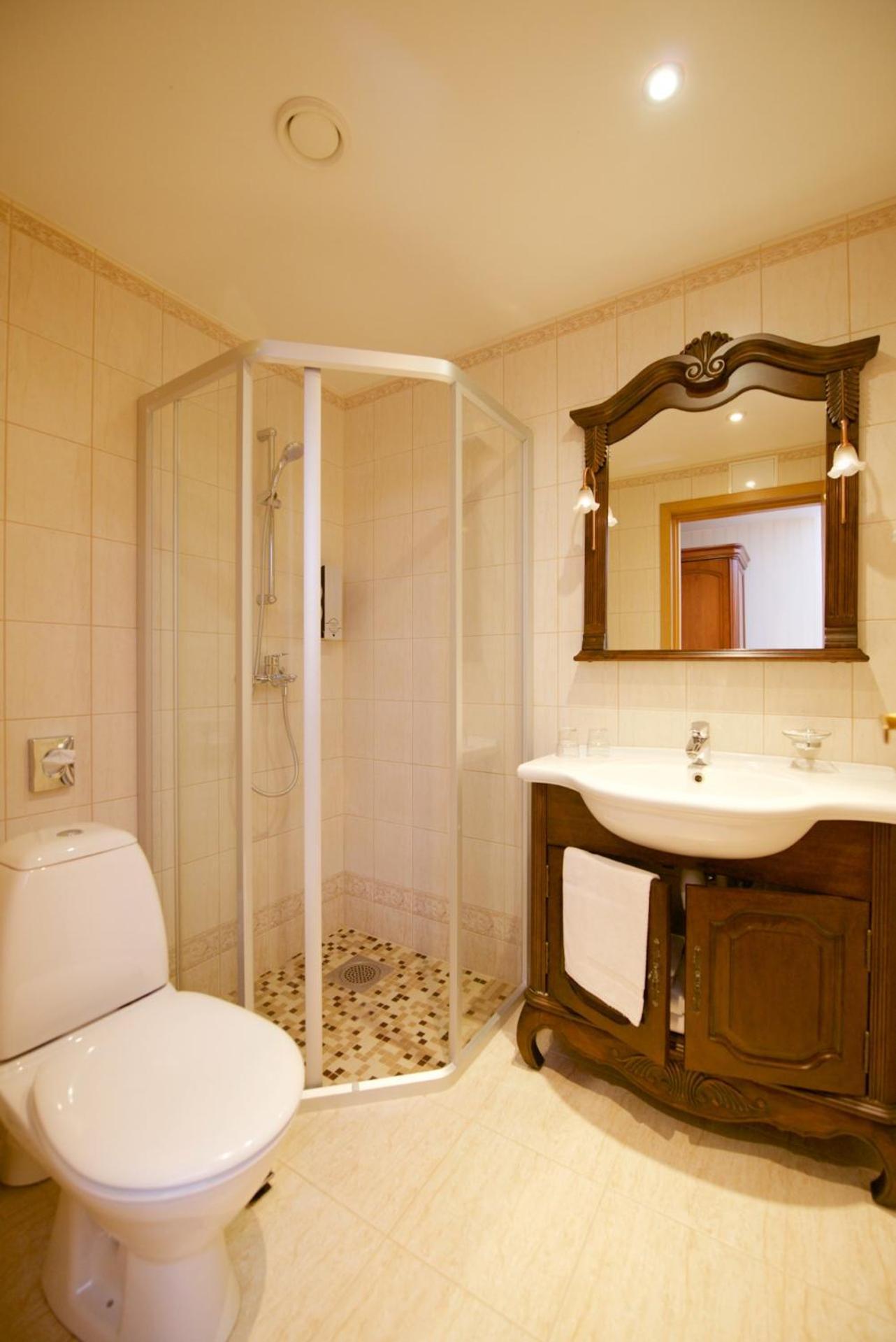 רקבר Villa Hotel Theresa מראה חיצוני תמונה